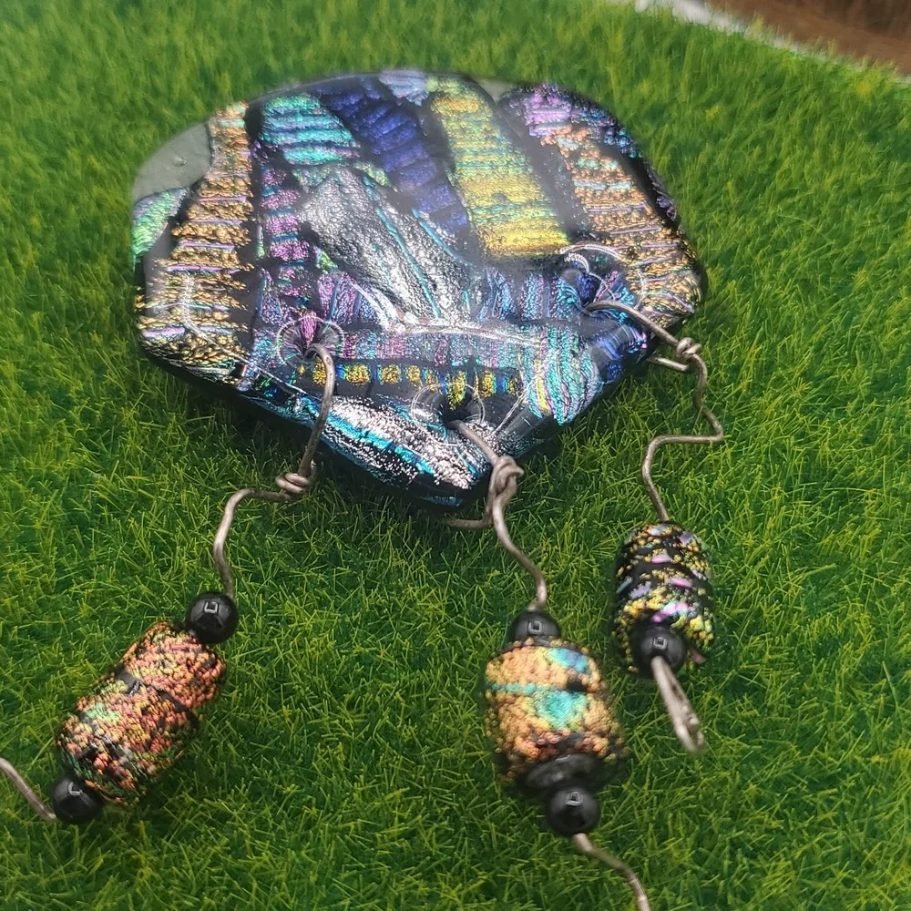 Vintage Signed 1997 Dichroic Art Glass Brooch Pin Fused Abstract Dangle B447